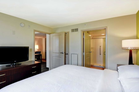 Embassy Suites Savannah Airport, Pooler, United States