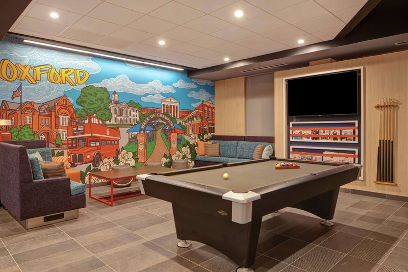 Tru By Hilton Oxford, Oxford, United States