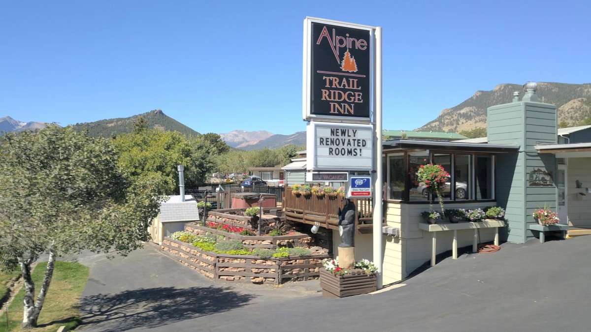 Hotel · Alpine Trail Ridge Inn, Estes Park