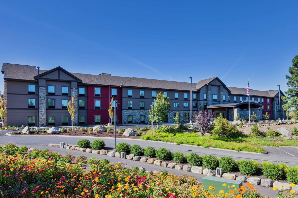 Hotel · Hampton Inn & Suites Bend, Bend