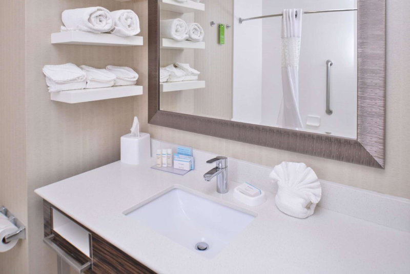 Hampton Inn & Suites Bend, Bend, United States