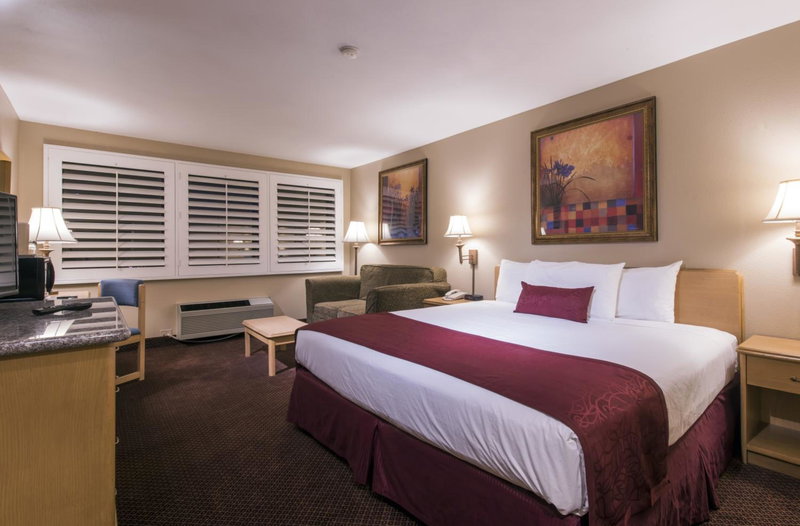 Grand Vista Hotel, Simi Valley, United States