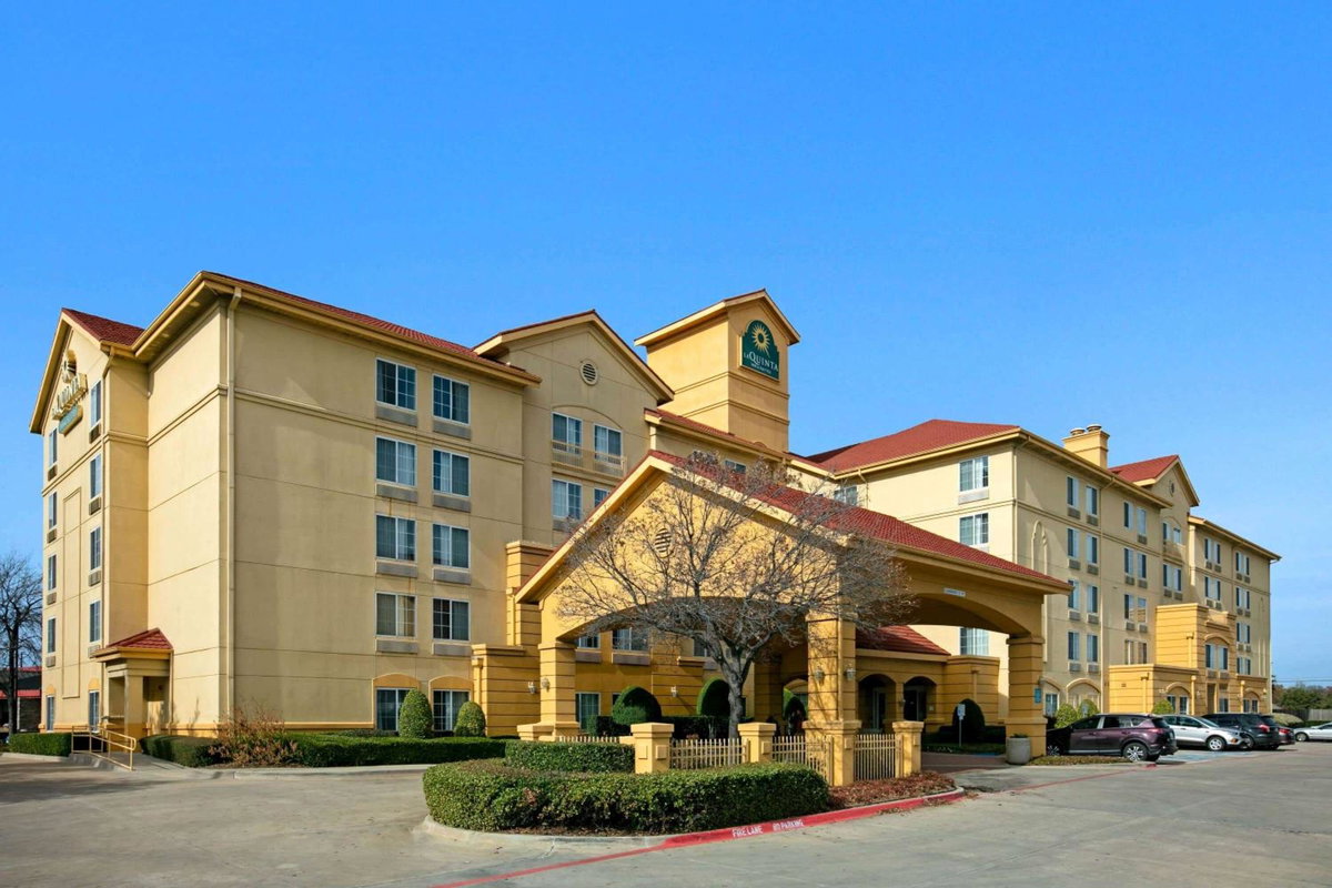 Hotel · La Quinta by Wyndham DFW Airport South / Irving, Irving