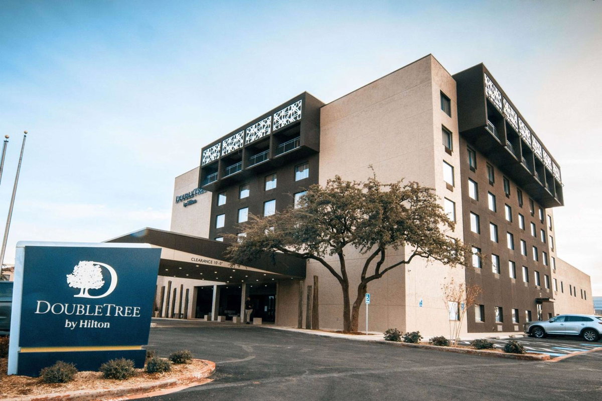 Hotel · Doubletree By Hilton Lubbock - University Area, Lubbock