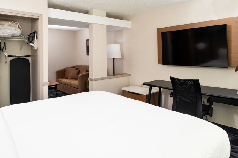 Fairfield Inn & Suites Greensboro Wendover, Greensboro, Vereinigte Staaten