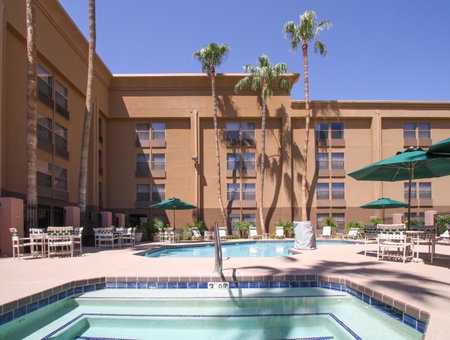 GreenTree Inn & Suites Phoenix Sky Harbor, Phoenix, Vereinigte Staaten