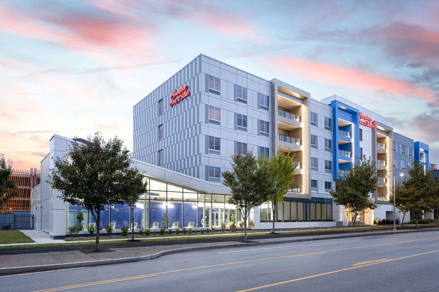 Hampton Inn & Suites Rochester Downtown, Rochester, United States