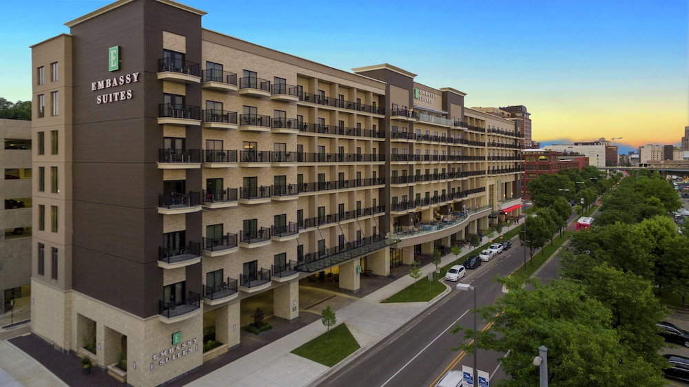 Embassy Suites by Hilton Grand Rapids Downtown,MI, Estados Unidos