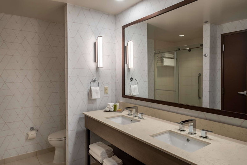 Hilton Asheville Biltmore Park, Asheville, United States