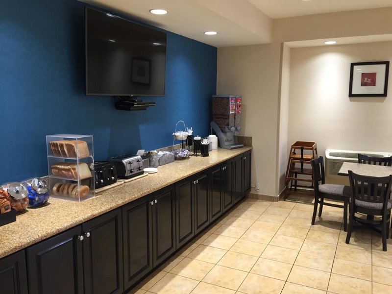 Howard Johnson by Wyndham San Diego Sea World, San Diego, Соединённые Штаты