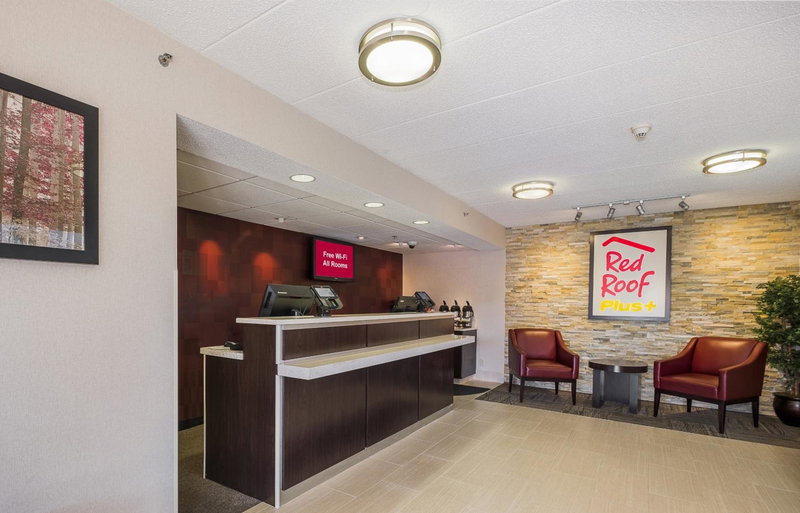 Red Roof Inn PLUS + Boston - Framingham, Framingham, États-Unis