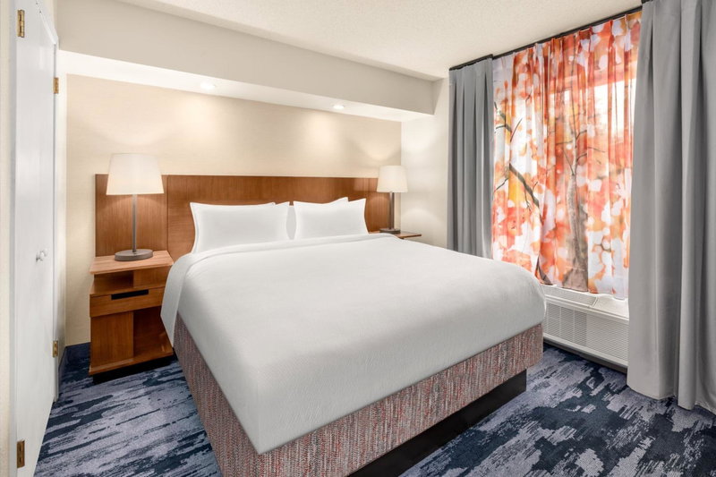Fairfield Inn & Suites by Marriott San Antonio Downtown/Market Square, San Antonio, United States