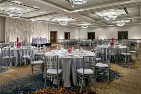 Renaissance Chicago Glenview Suites Hotel, Glenview, United States