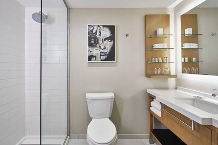 Renaissance Chicago Glenview Suites Hotel, Glenview, United States