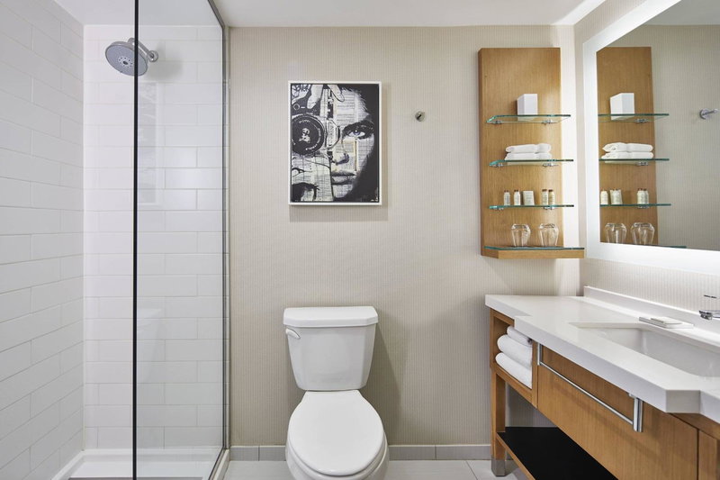 Renaissance Chicago Glenview Suites Hotel, Glenview, United States