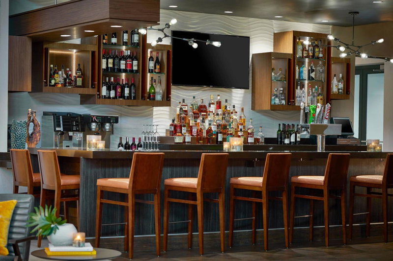 Renaissance Chicago Glenview Suites Hotel, Glenview, United States