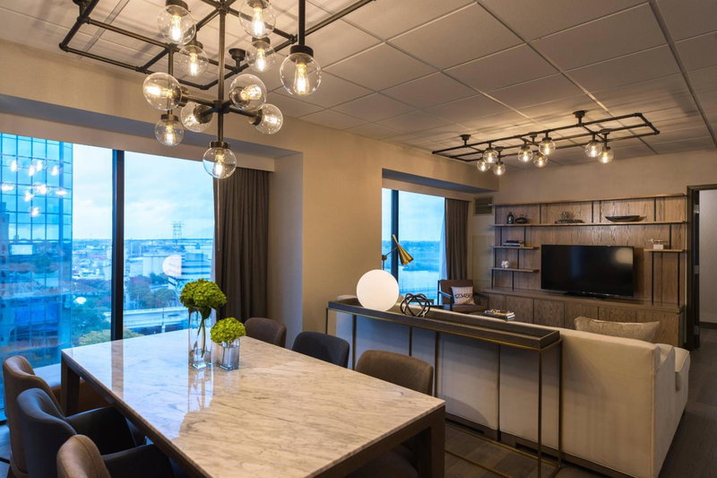 Renaissance Toledo Downtown Hotel, Toledo, United States