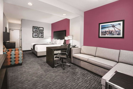 La Quinta by Wyndham Dallas Grand Prairie North, Grand Prairie, United States