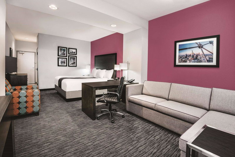 La Quinta by Wyndham Dallas Grand Prairie North, Grand Prairie, United States
