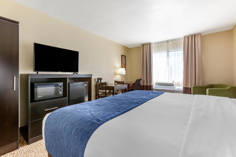 Comfort Inn & Suites Surprise Near Sun City West, Surprise, United States