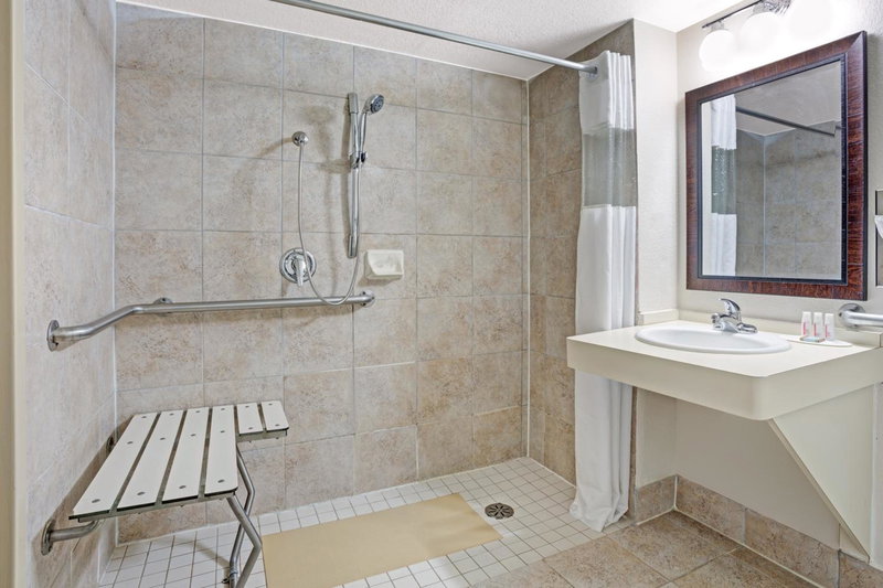 Travelodge by Wyndham Iowa City, Iowa City, United States