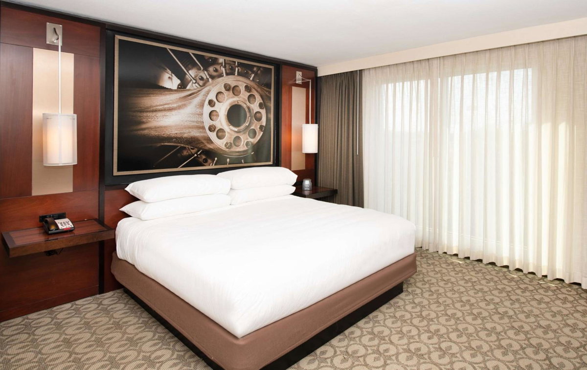 DoubleTree Hotel & Suites Charleston Airport, United States