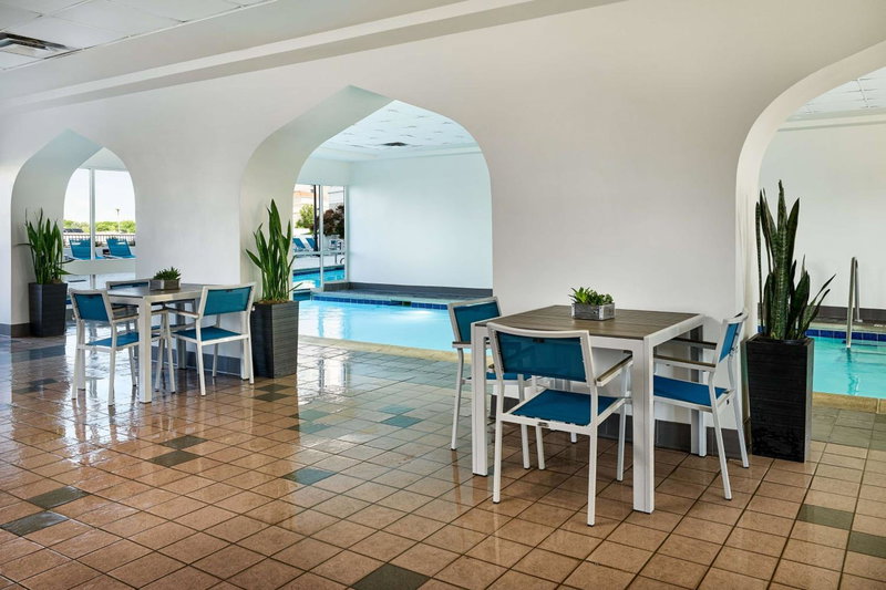 Hilton Kansas City Country Club Plaza, Kansas City, United States