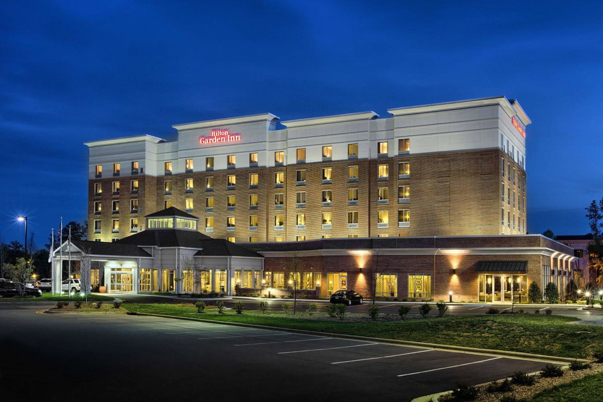 Hotel · Hilton Garden Inn Raleigh Cary, Cary