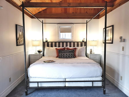 Sand Bar Cottage Inn, Bar Harbor, United States