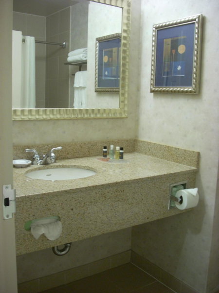 Marco LaGuardia Hotel & Suites, Queens, Estados Unidos