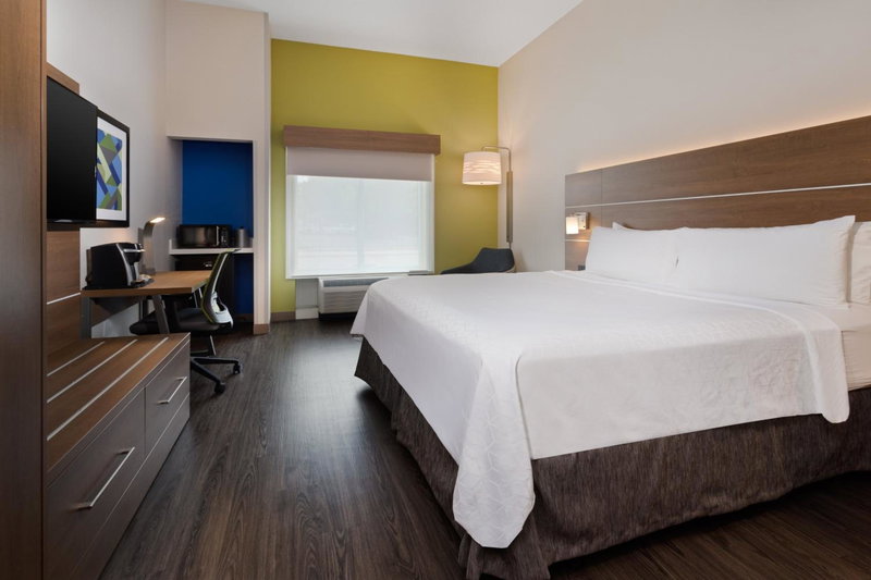 Holiday Inn Express Hotel & Suites Largo-Clearwater by IHG, Largo, United States
