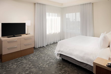 Courtyard by Marriott Dallas Carrollton and Carrollton Conference Center, Carrollton, United States