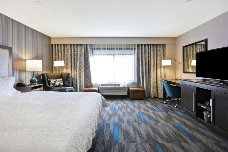 Hampton Inn & Suites Los Angeles Burbank Airport, Burbank, Соединённые Штаты