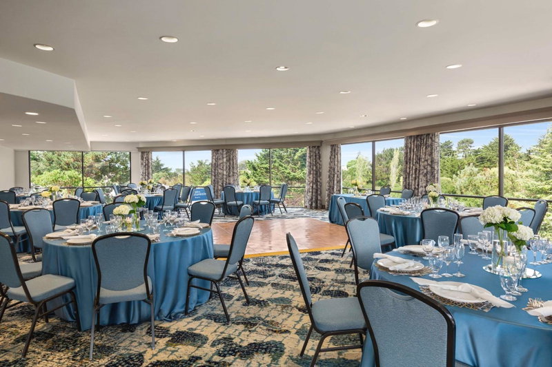 Hilton Garden Inn Monterey, Monterey, Estados Unidos