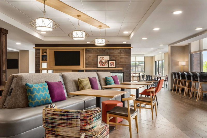 Home2 Suites By Hilton Madison Central Alliant Energy Center, Madison, United States