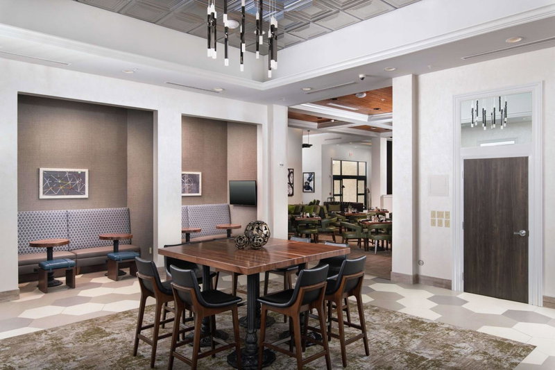 Hilton Garden Inn Memphis Downtown Beale Street, Memphis, United States