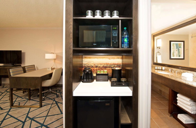 Embassy Suites by Hilton Portland Tigard, Tigard, United States
