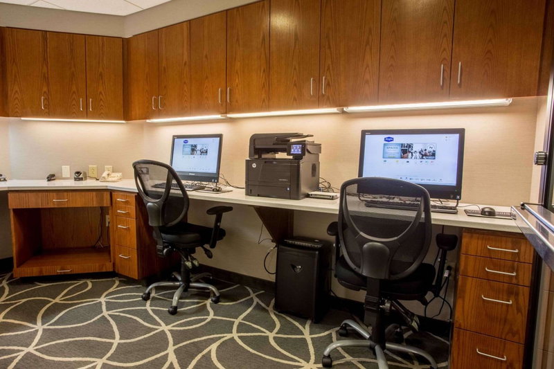 Hampton Inn & Suites Tilton, Tilton, United States