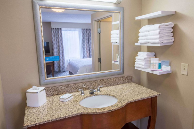 Hampton Inn & Suites Tilton, Tilton, United States