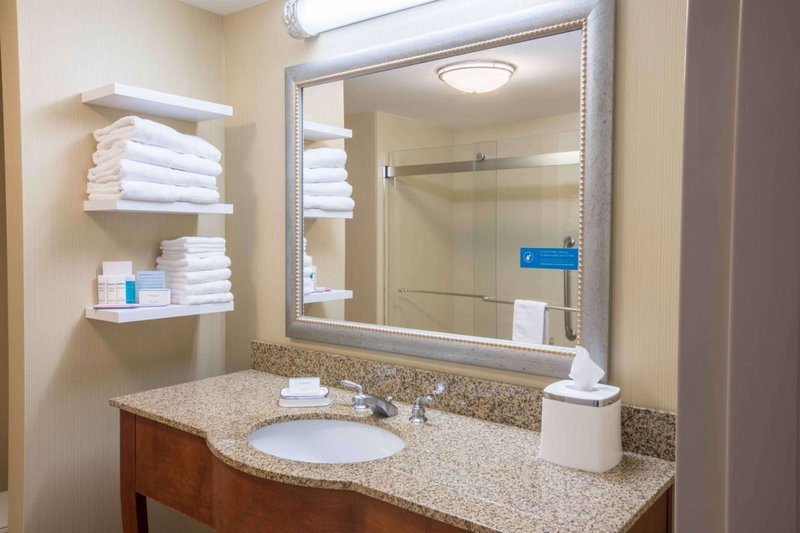 Hampton Inn & Suites Tilton, Tilton, United States