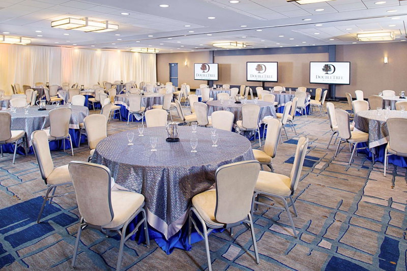 DoubleTree by Hilton Baltimore - BWI Airport, Linthicum Heights, United States