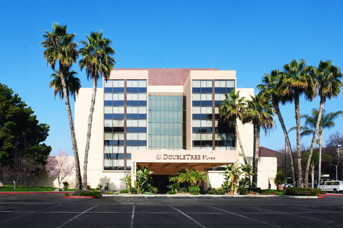 Hotel · DoubleTree by Hilton Fresno Convention Center, Fresno