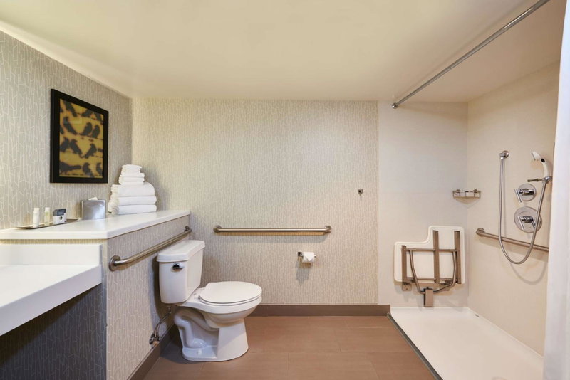 DoubleTree by Hilton Fresno Convention Center, Fresno, United States