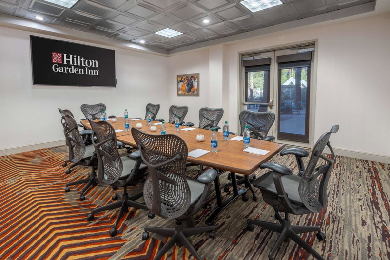 Hilton Garden Inn Scottsdale Old Town, Scottsdale, United States