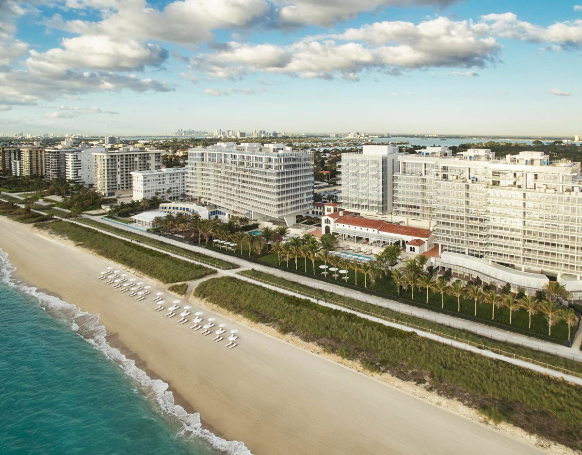 Four Seasons Hotel at The Surf Club, Соединённые Штаты