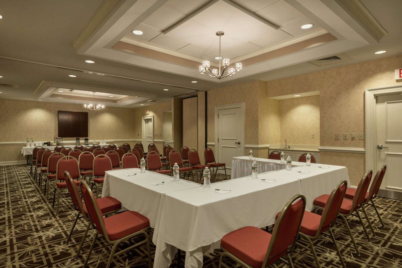 Hampton Inn & Suites Outer Banks/Corolla, Sanderling, United States