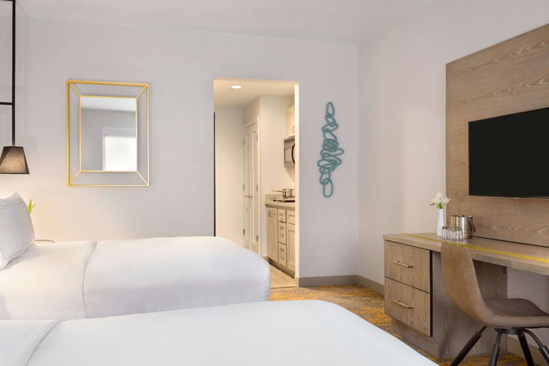 DoubleTree by Hilton Campbell - Pruneyard Plaza, Campbell, Vereinigte Staaten