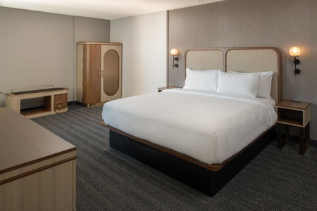 Courtyard by Marriott Santa Cruz, Santa Cruz, United States