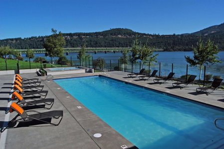 Best Western Plus Hood River Inn, Hood River, United States