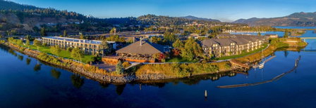 Best Western Plus Hood River Inn, Hood River, United States